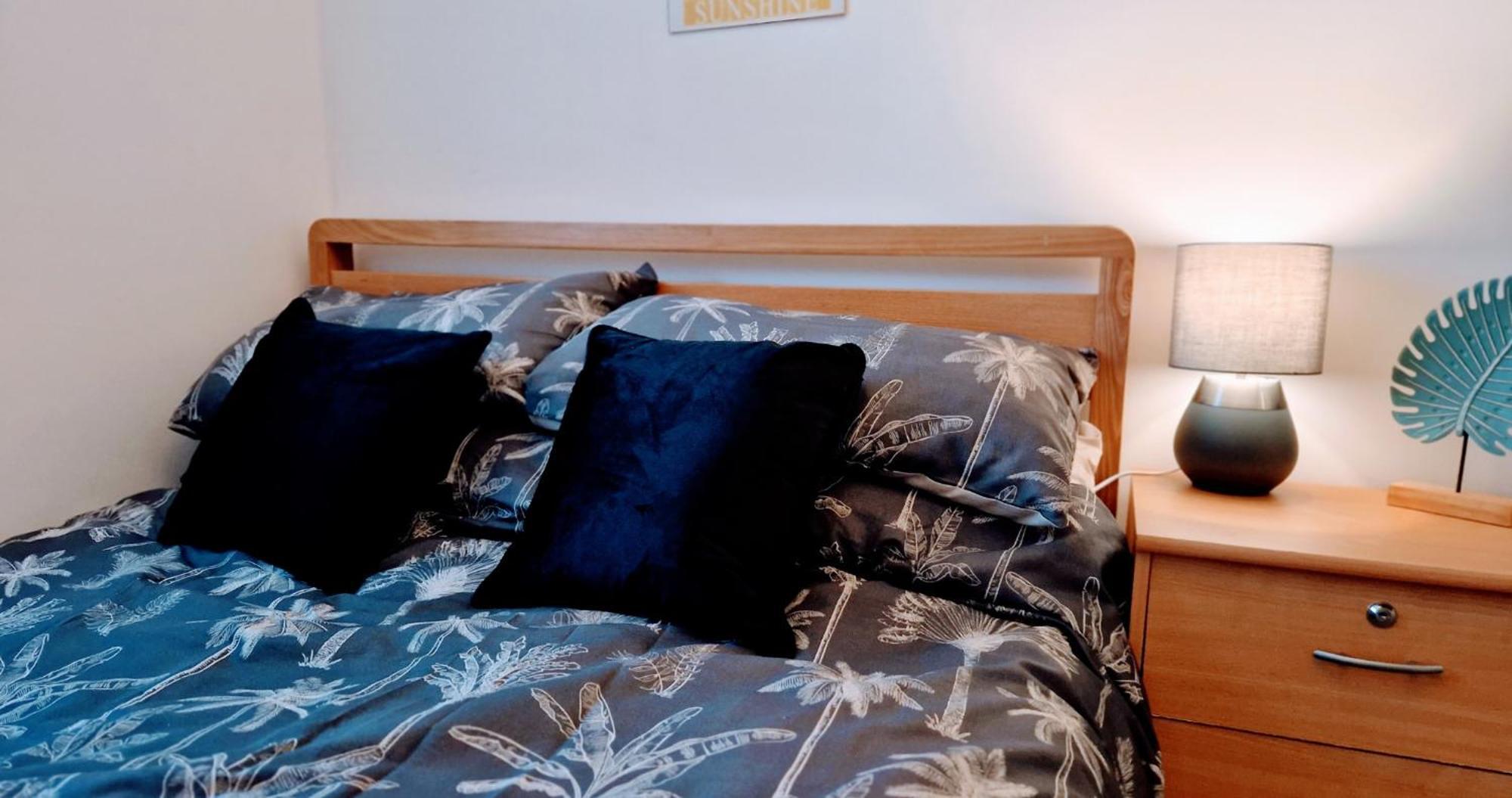 Business & Leisure City Centre 2 Bed En-Suite Apartment With Free Parking And Netflix 코번트리 외부 사진