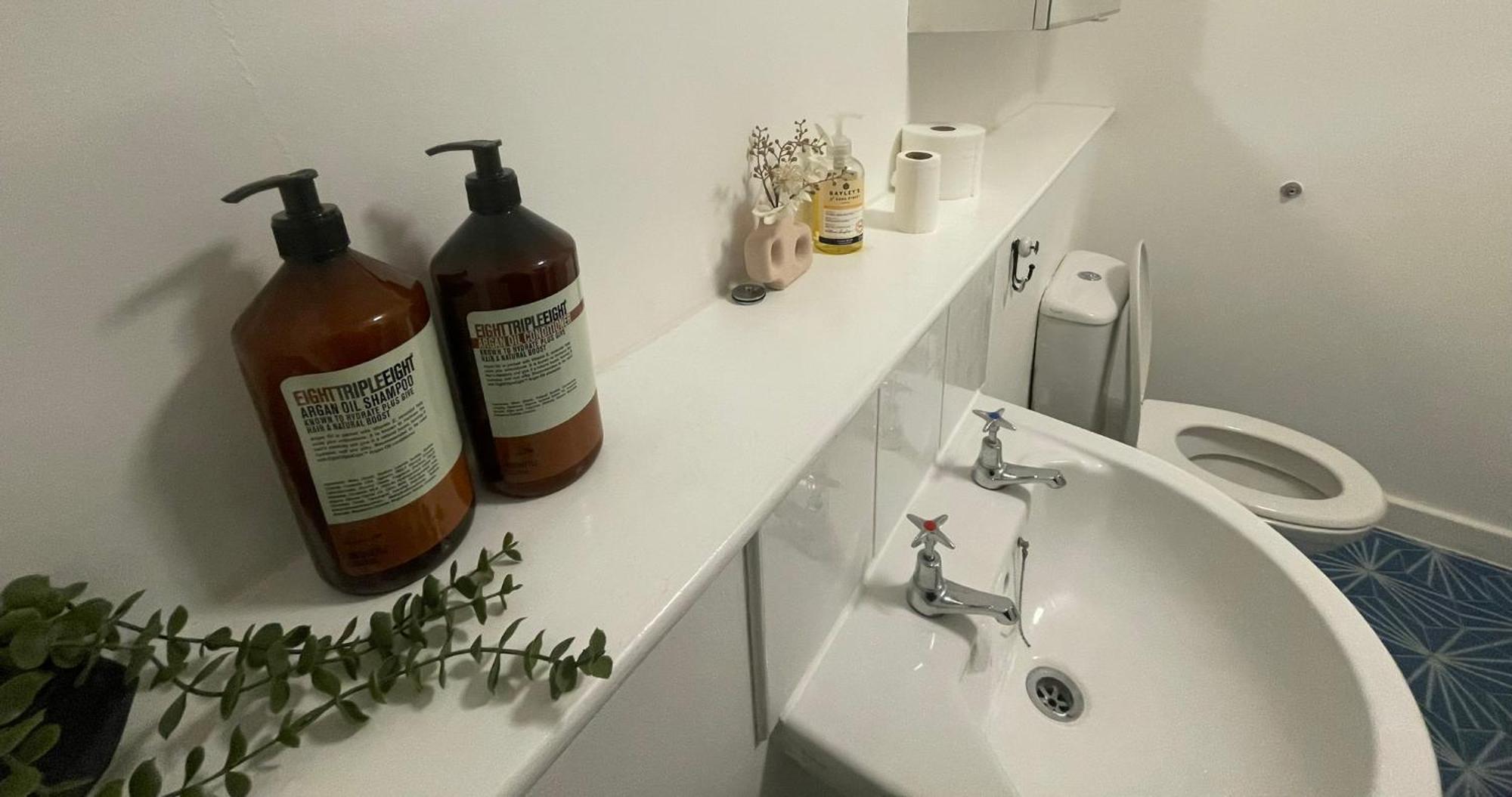 Business & Leisure City Centre 2 Bed En-Suite Apartment With Free Parking And Netflix 코번트리 외부 사진